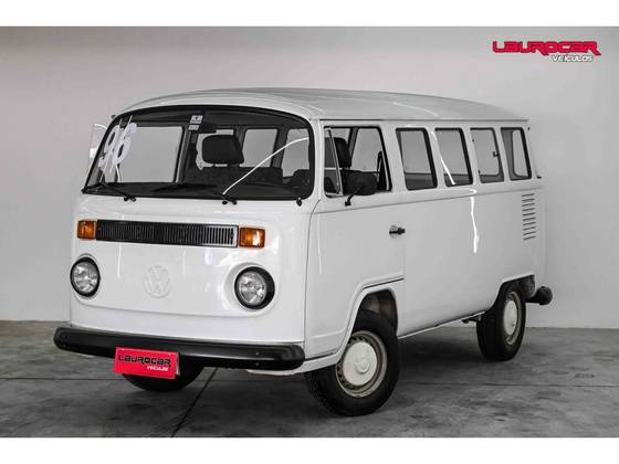 VOLKSWAGEN KOMBI 1.6 MI STD 8V GASOLINA 3P MANUAL